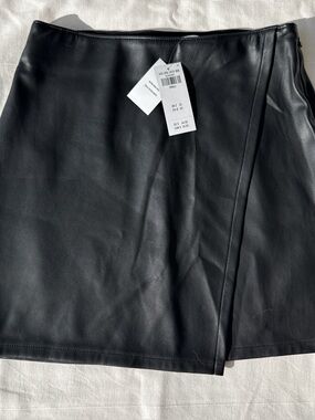 Hollister Sleek Black Mini Skirt
